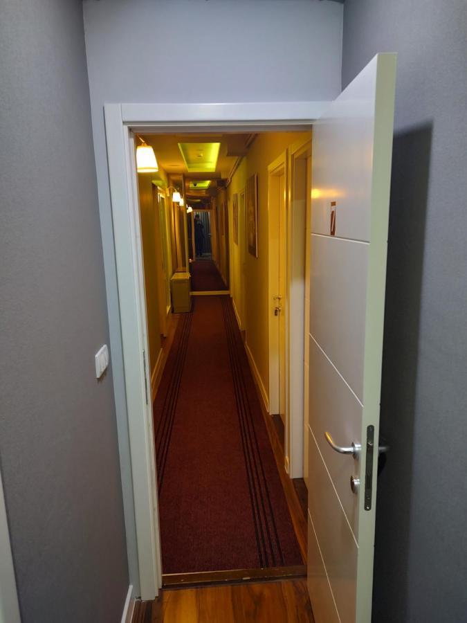 Apartman Terazije 5 Apartment เบลเกรด ภายนอก รูปภาพ